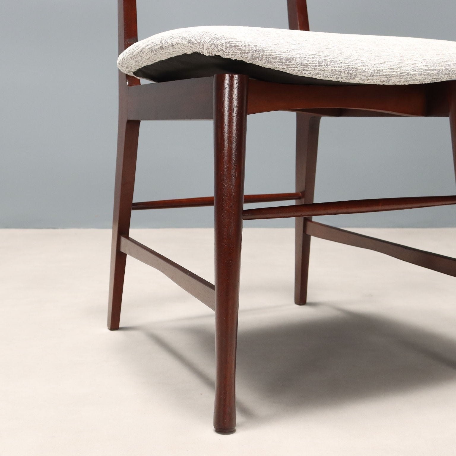  | Modernism  Chairs