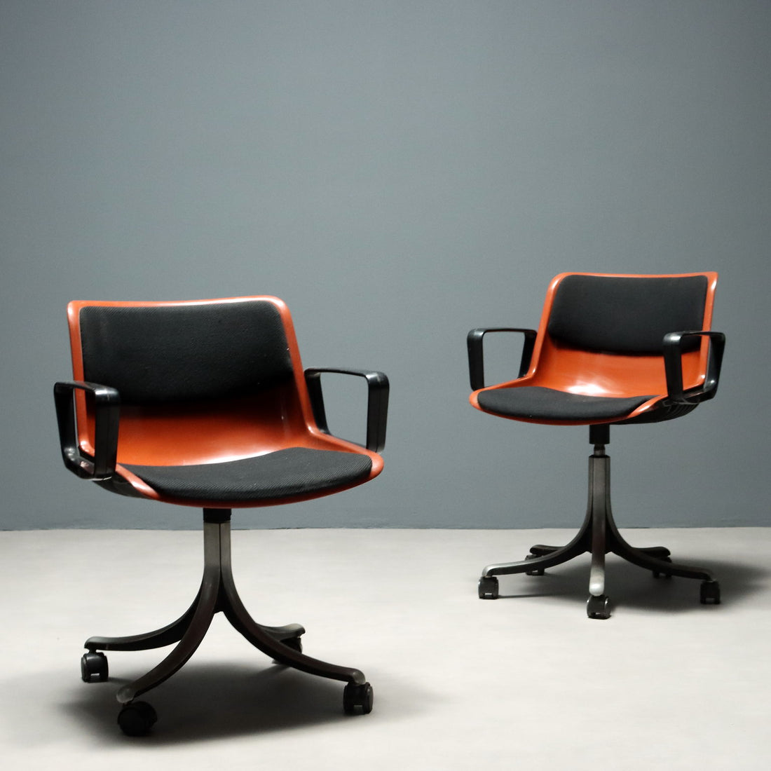  | Modernism  Chairs