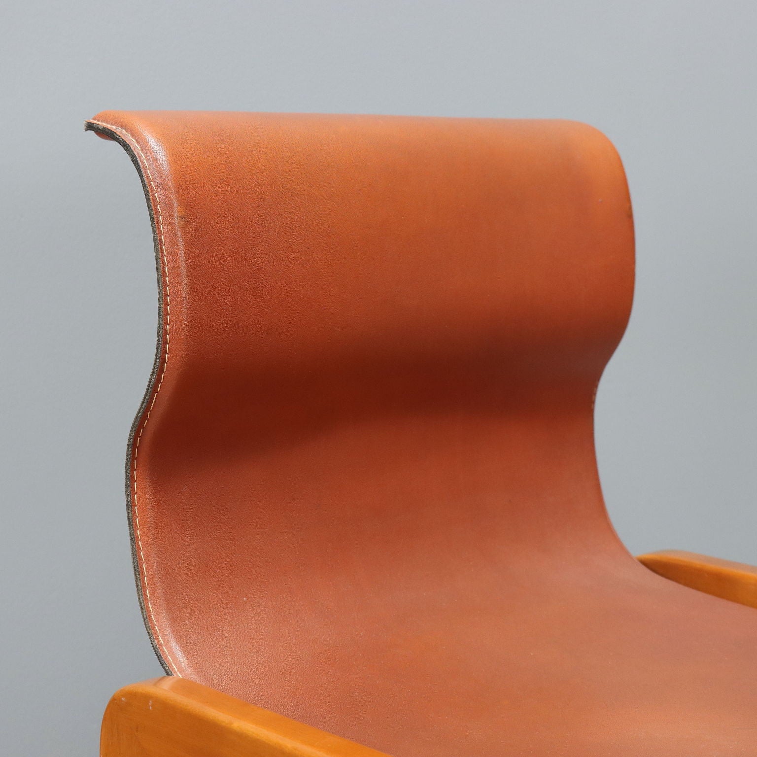  | Modernism  Chairs