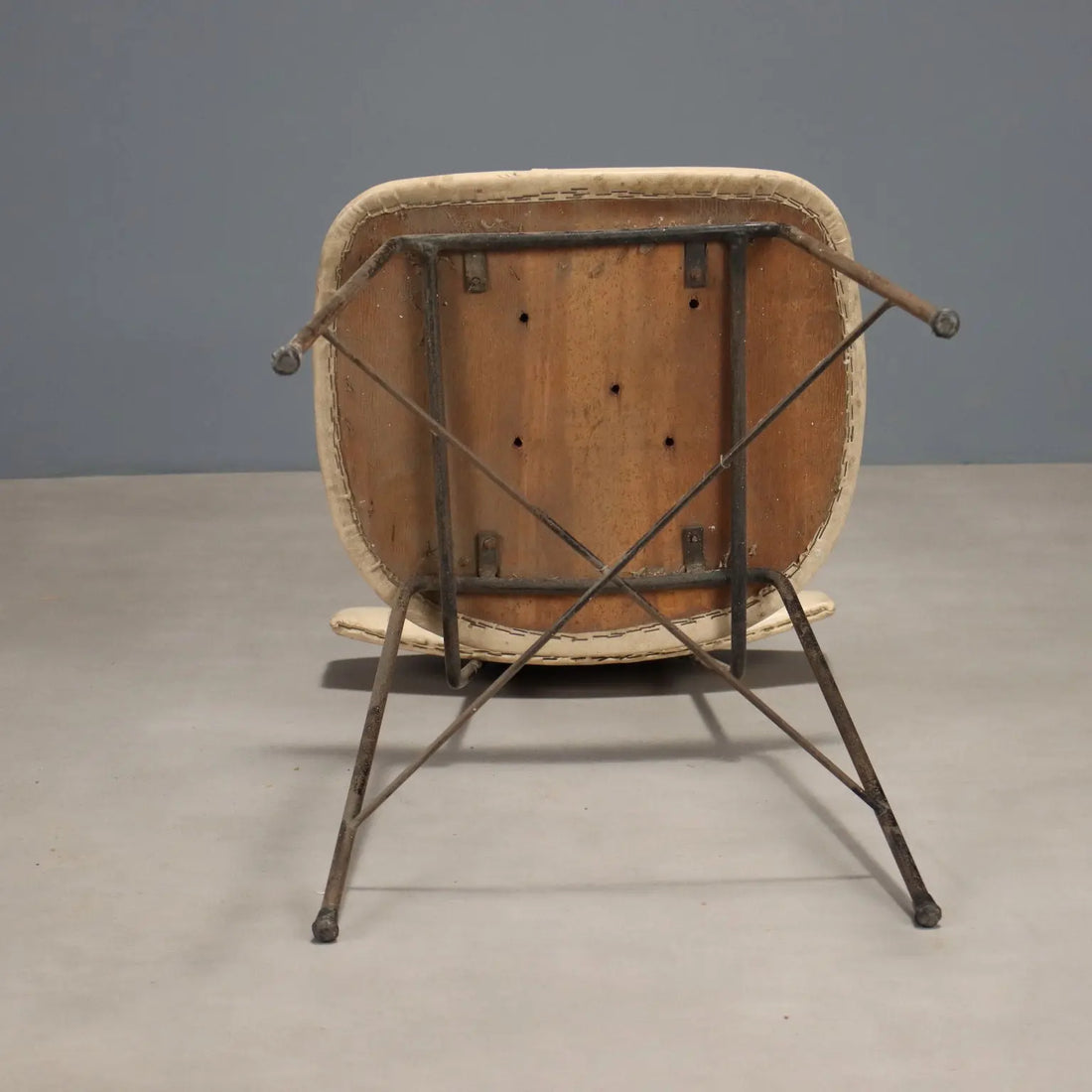 Vintage Chair Enamelled Metal White Leatherette Italy Design 1960s | Modernism | Chairs