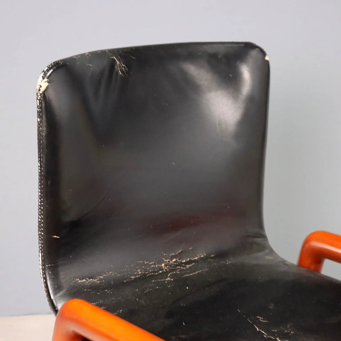 Mariani Dilos Chair Vintage Design G. Faleschini Leather 1970s | Modernism | Chairs