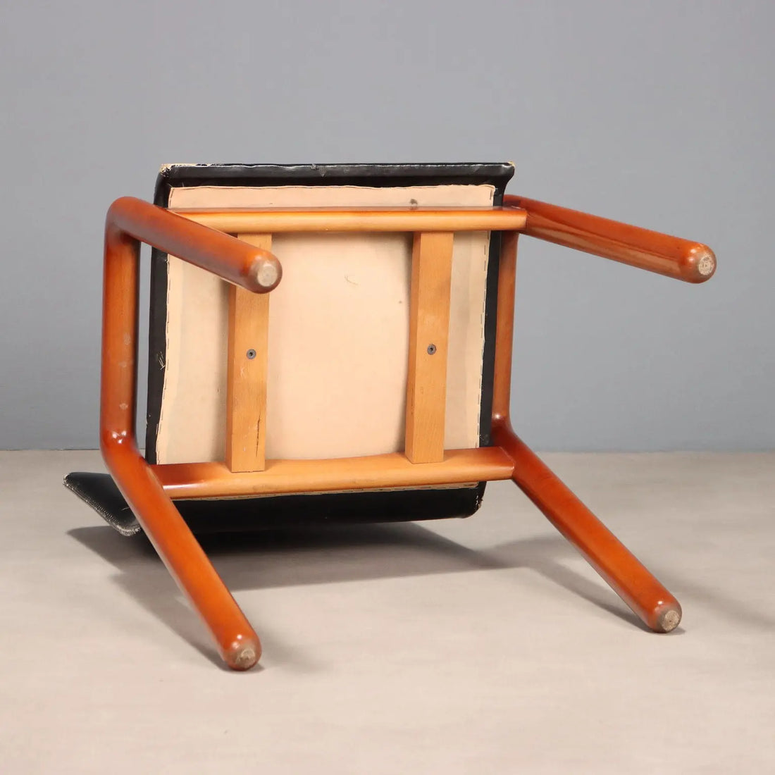 Mariani Dilos Chair Vintage Design G. Faleschini Leather 1970s | Modernism | Chairs