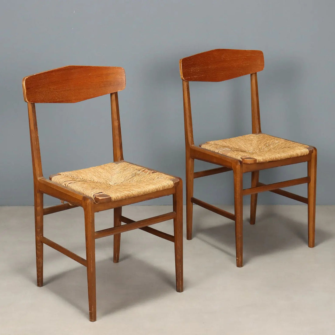 Vintage Chairs Beech Curved Plywood Design Italy 1950s | Modernism | Chairs