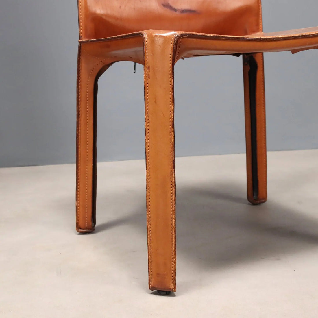 Cassina Cab 412 Chairs Design Mario Bellini Leather Italy 1980s