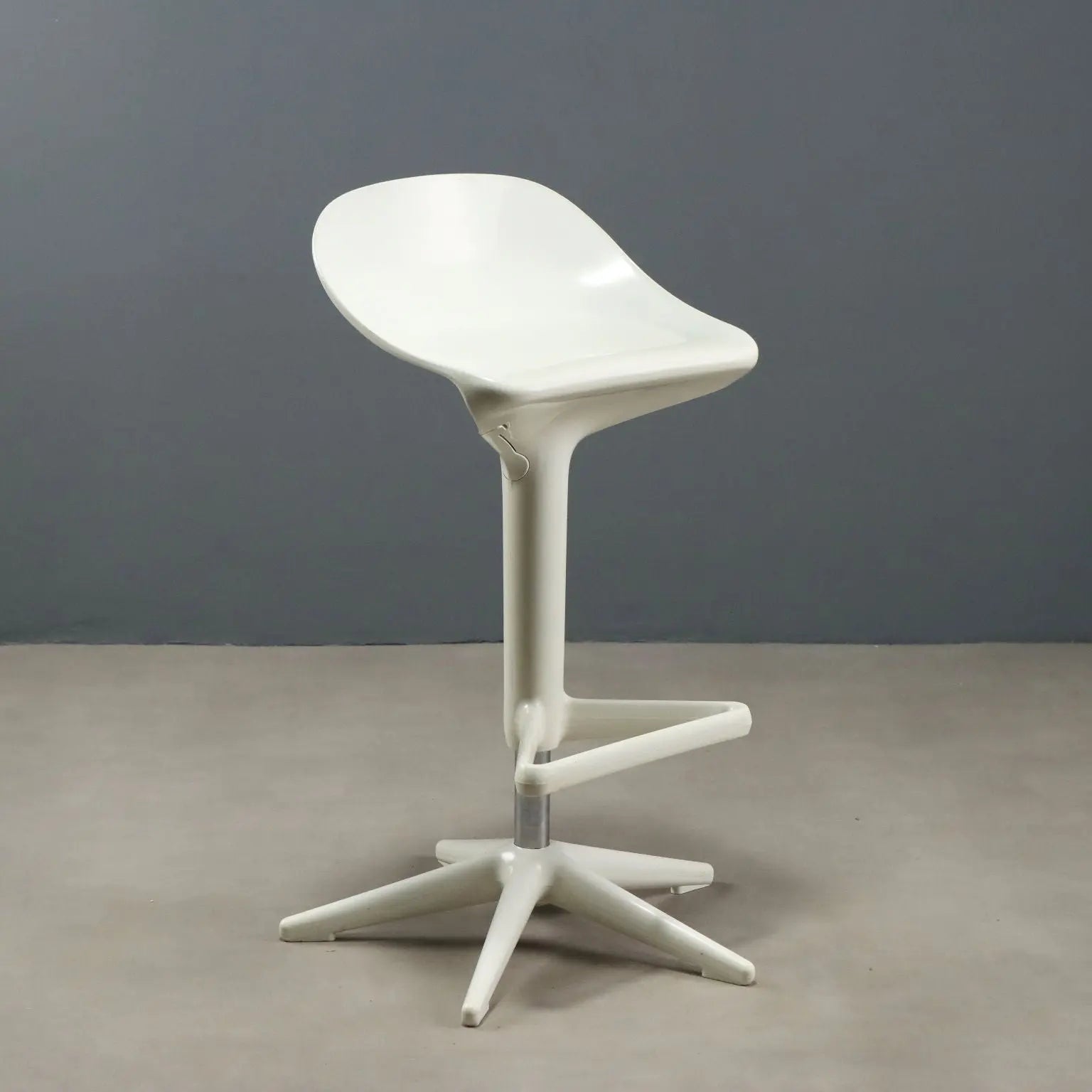 Kartell Spoon Stool Vintage Design Antonio Citterio 2000s