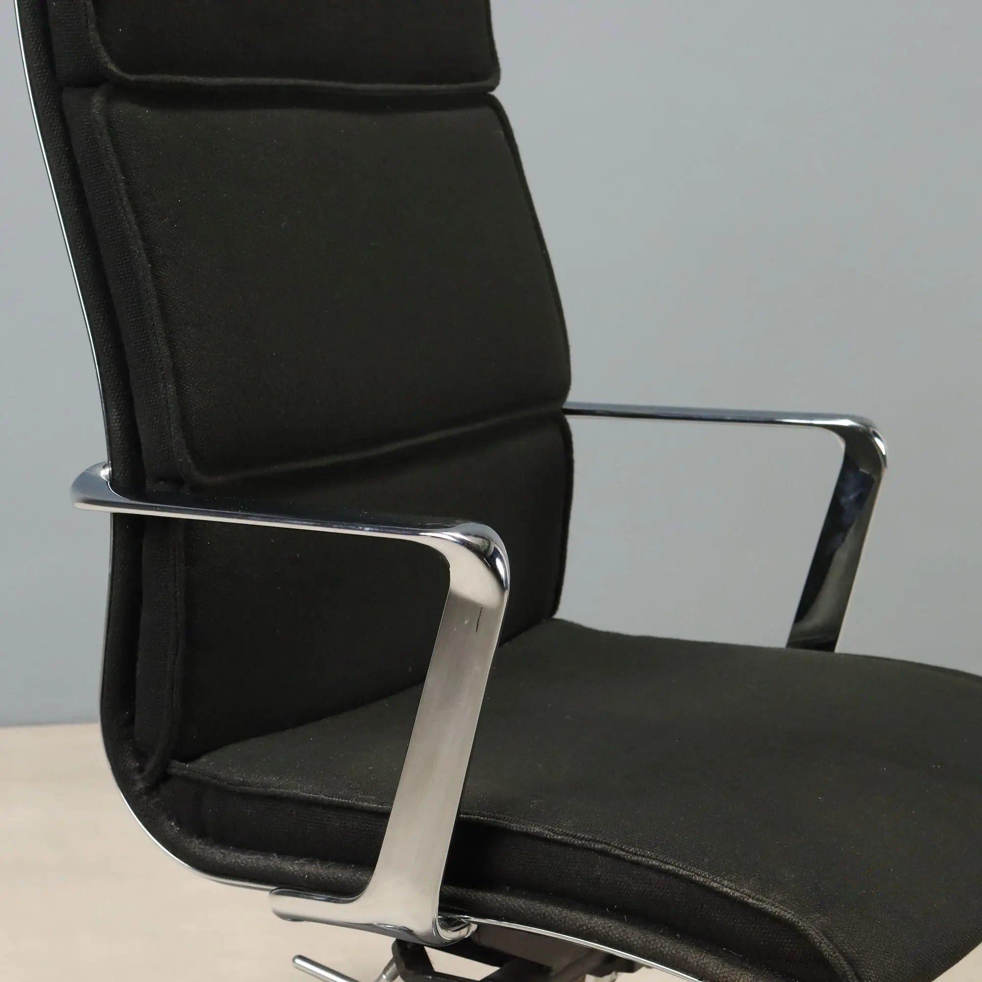 Vintage ICF Office Chair Design Eames Aluminium Italy 1970s