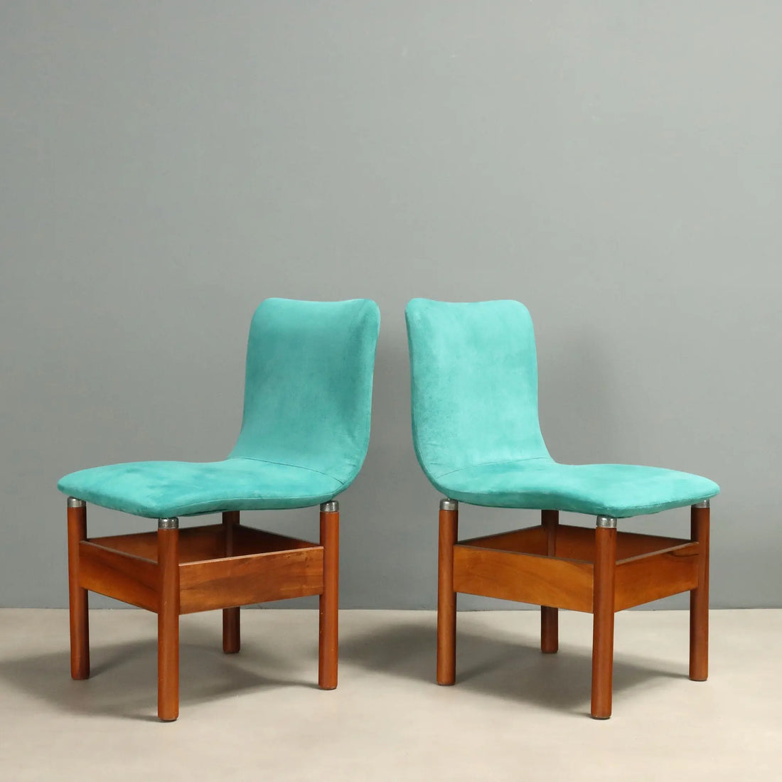 Saporiti Chelsea Chairs Beech Vintage Design V. Introini 1960s