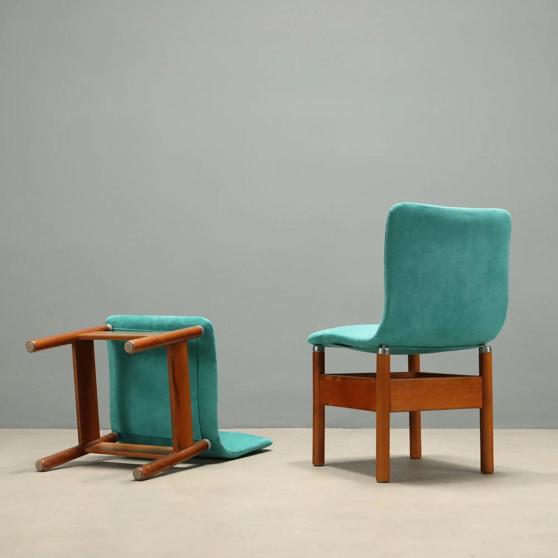 Saporiti Chelsea Chairs Beech Vintage Design V. Introini 1960s