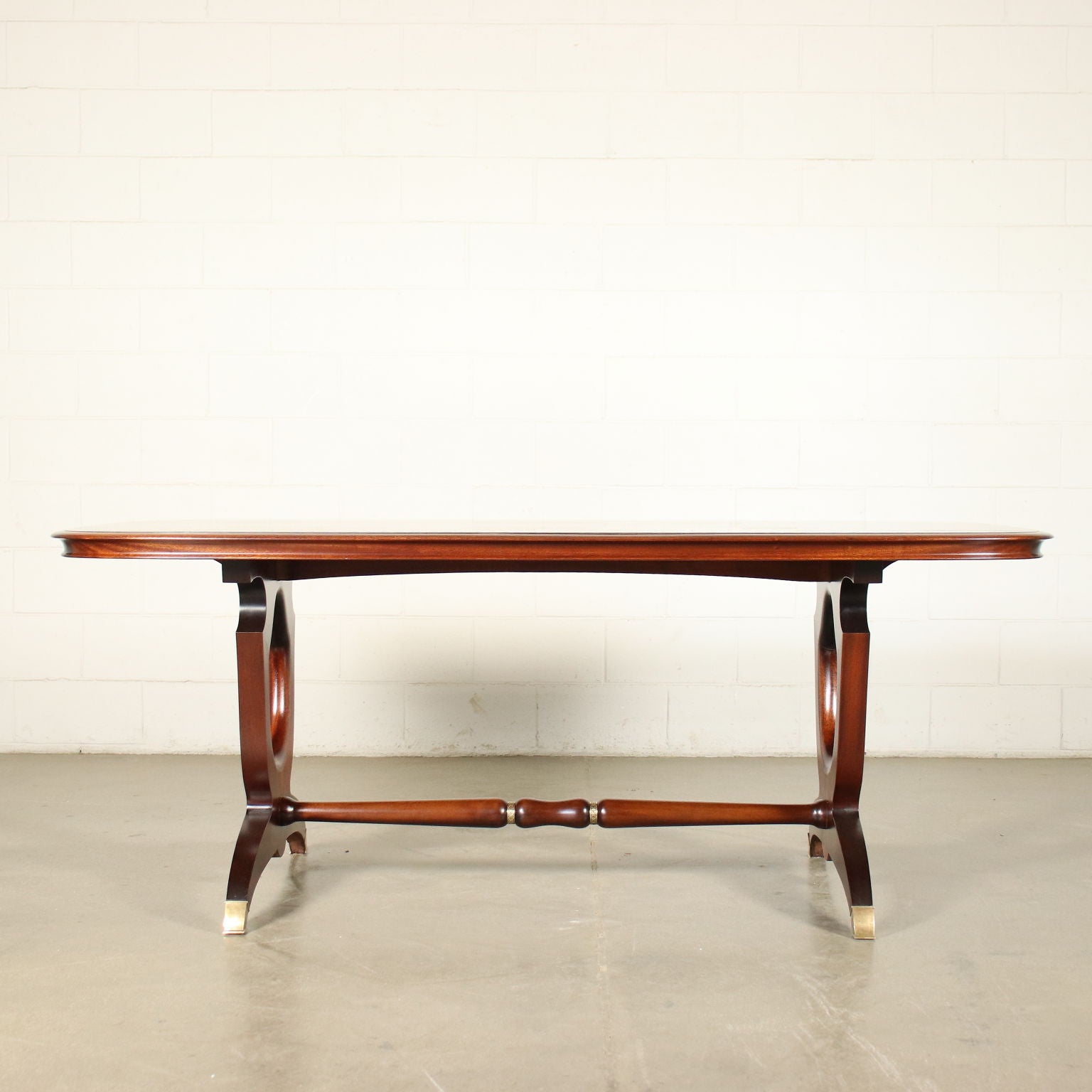  | Modernism  Tables
