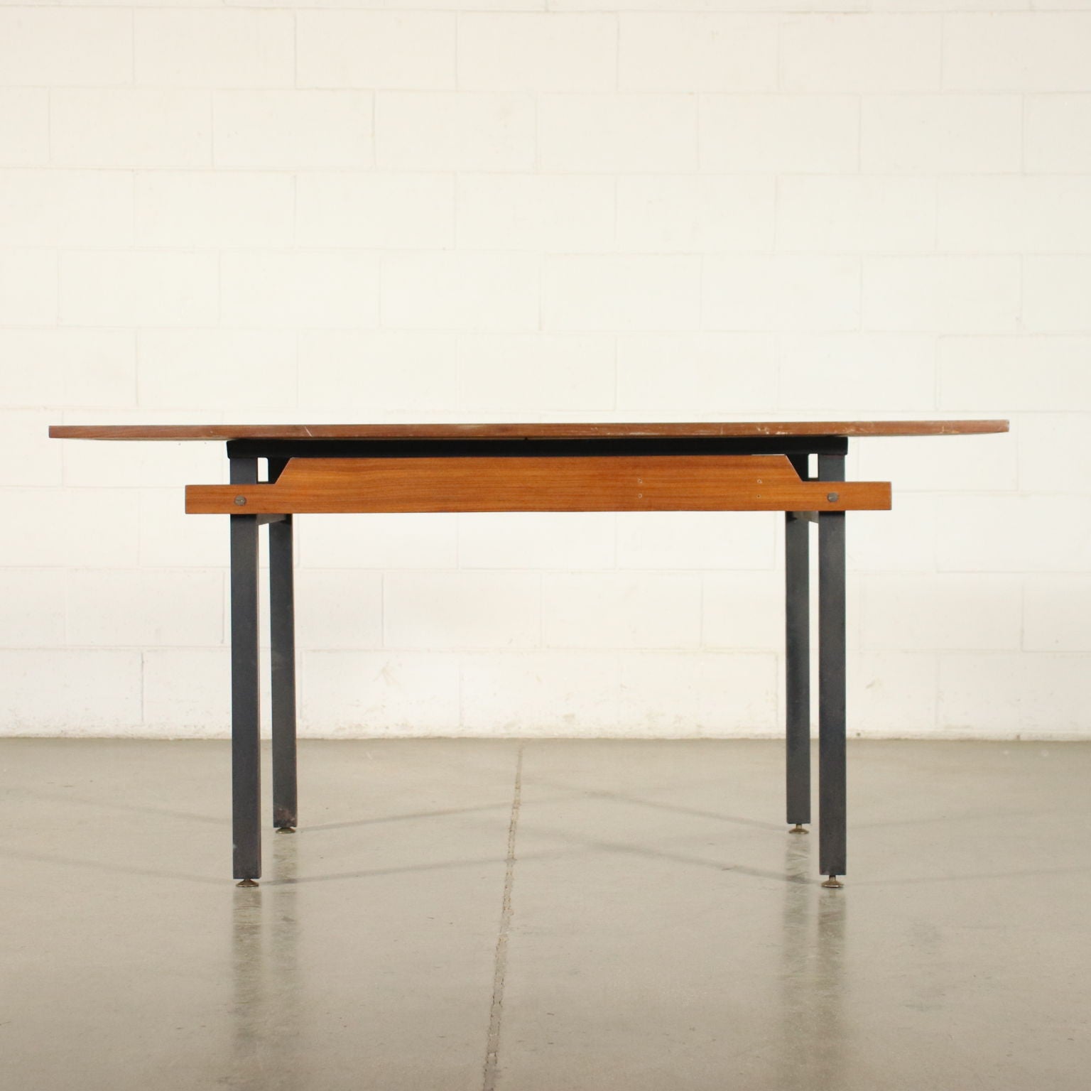  | Modernism  Tables