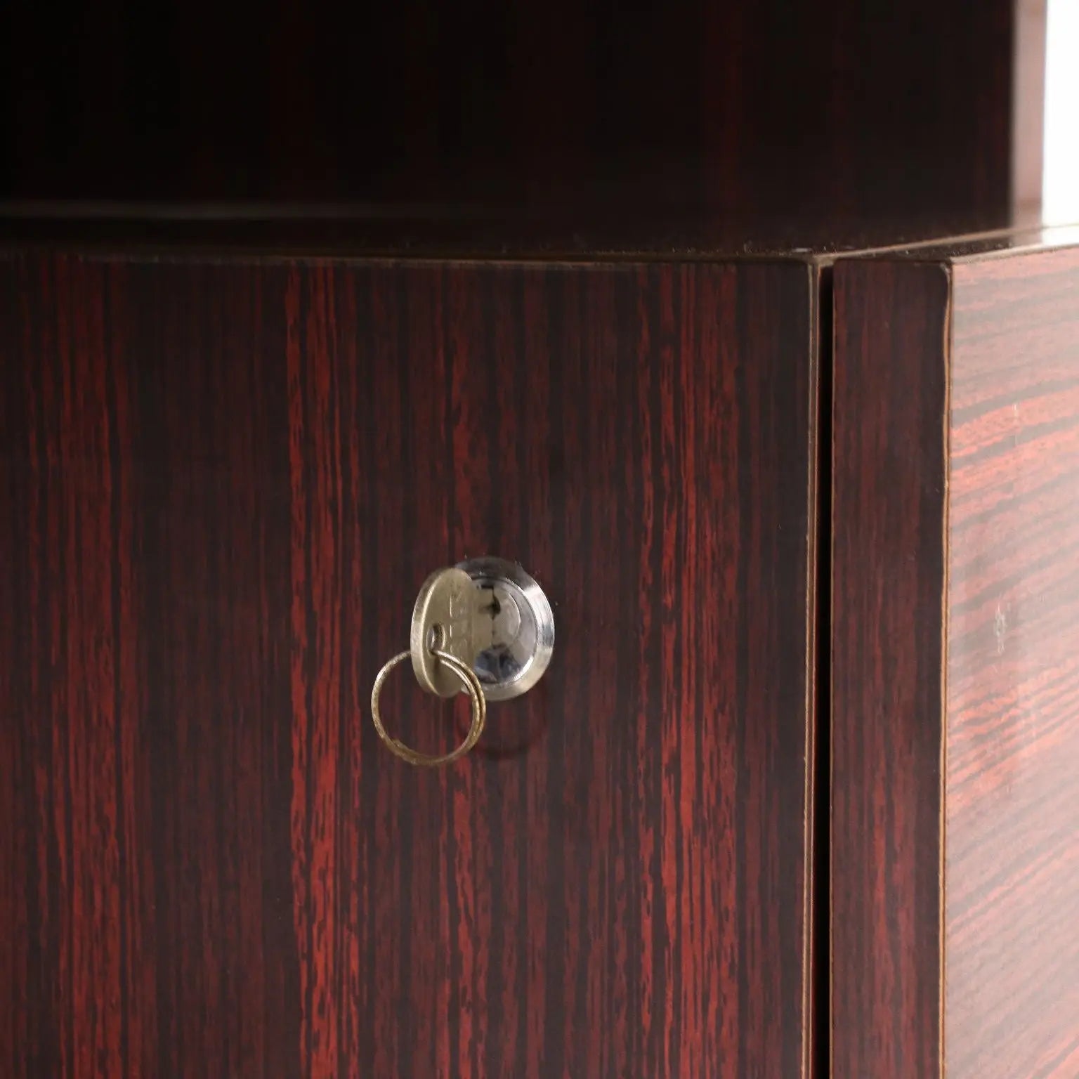 Desk Laminate Italy 1960s | Modernism | Tables