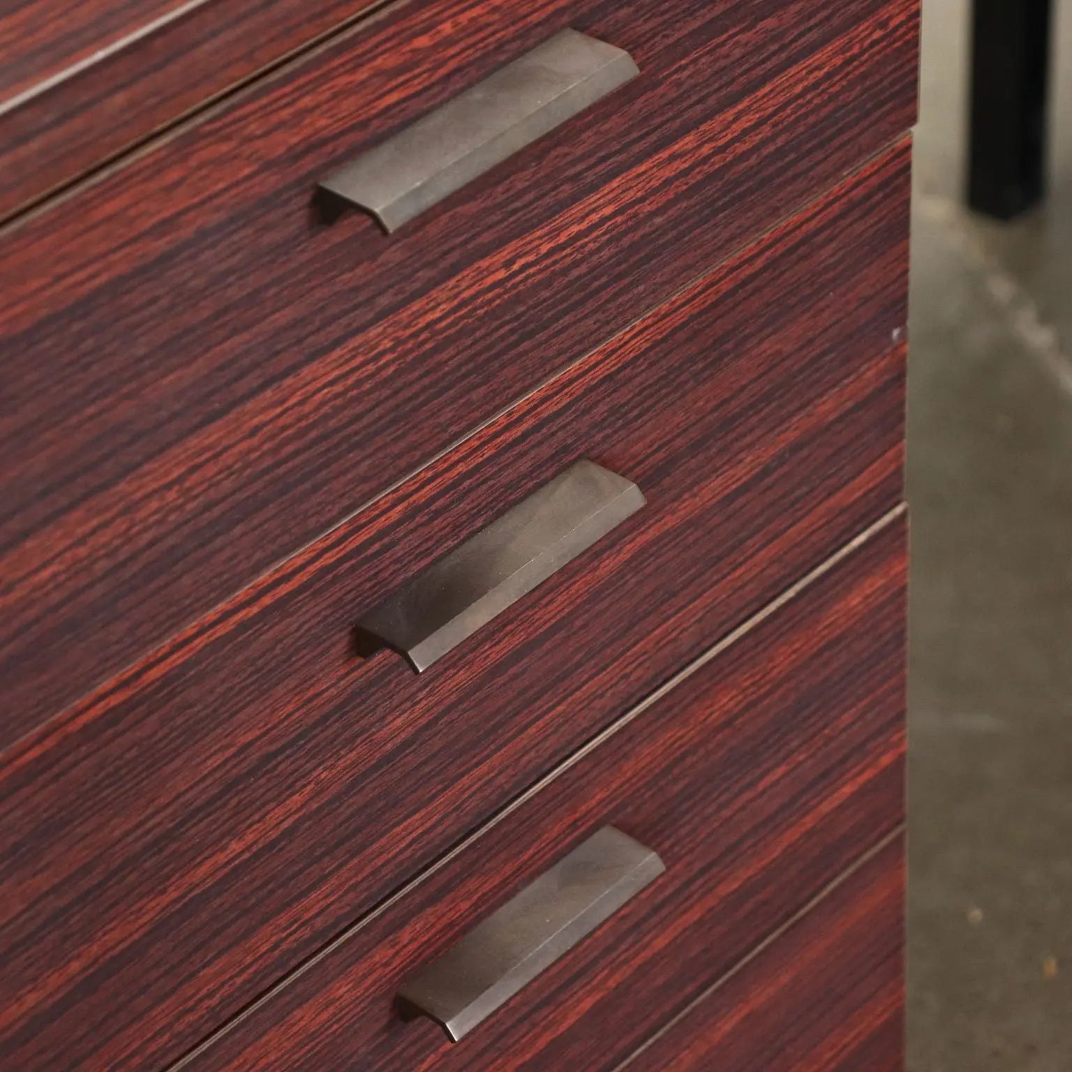 Desk Laminate Italy 1960s | Modernism | Tables