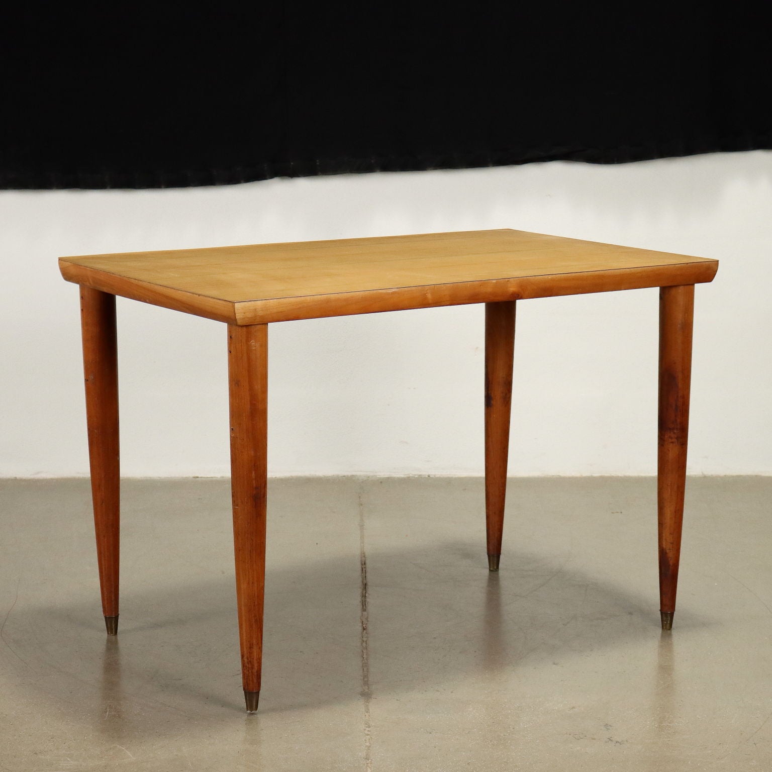 | Modernism  Tables