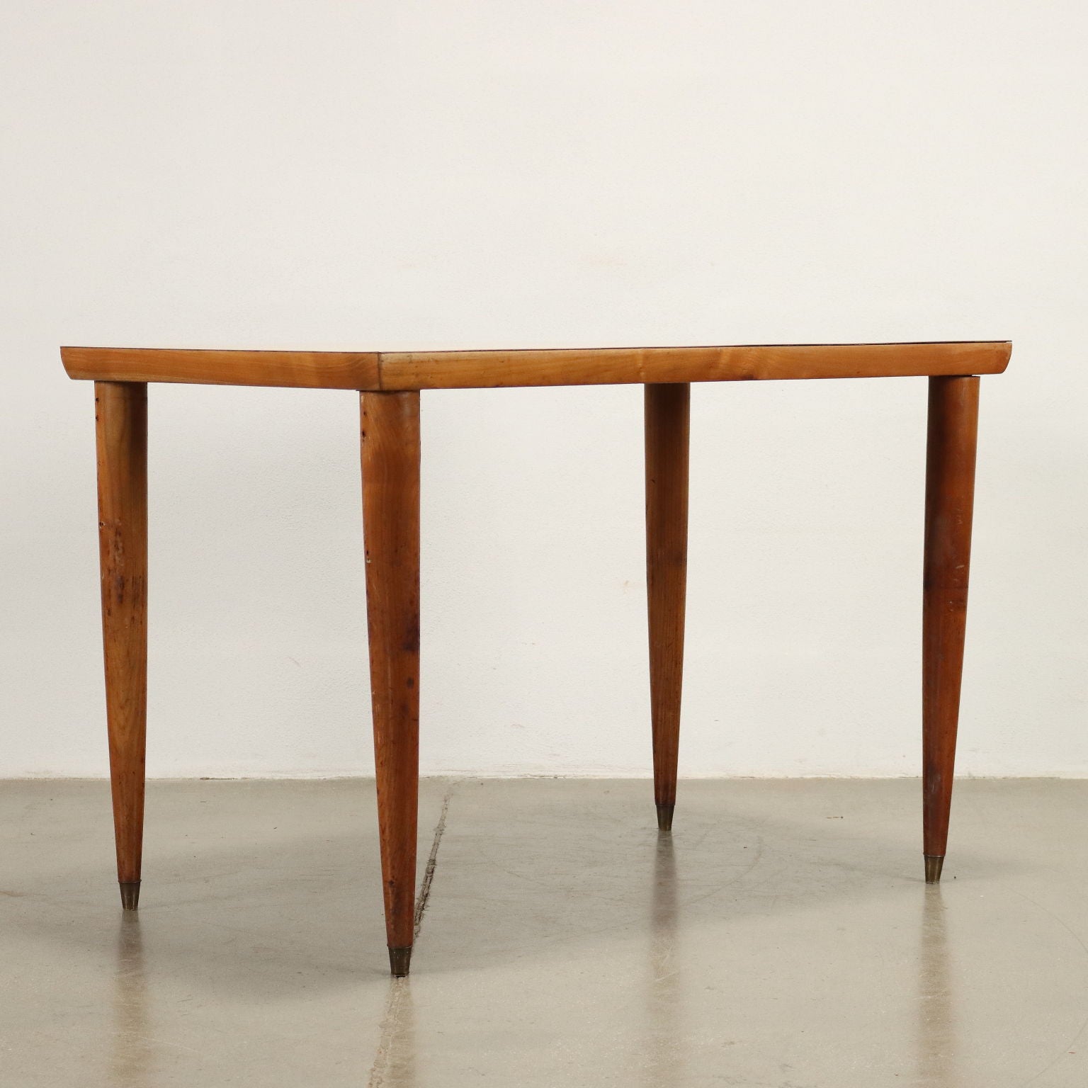  | Modernism  Tables