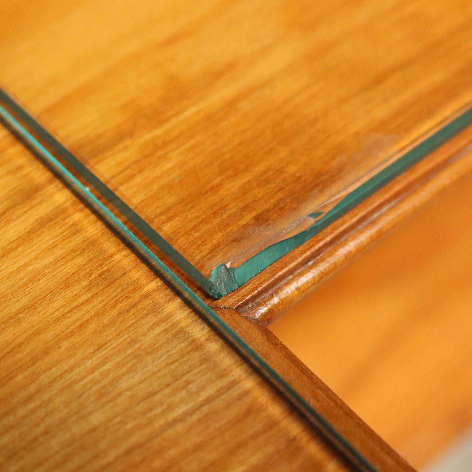 Console Maple Veneer Italy 1950s-1960s | Modernism  Tables