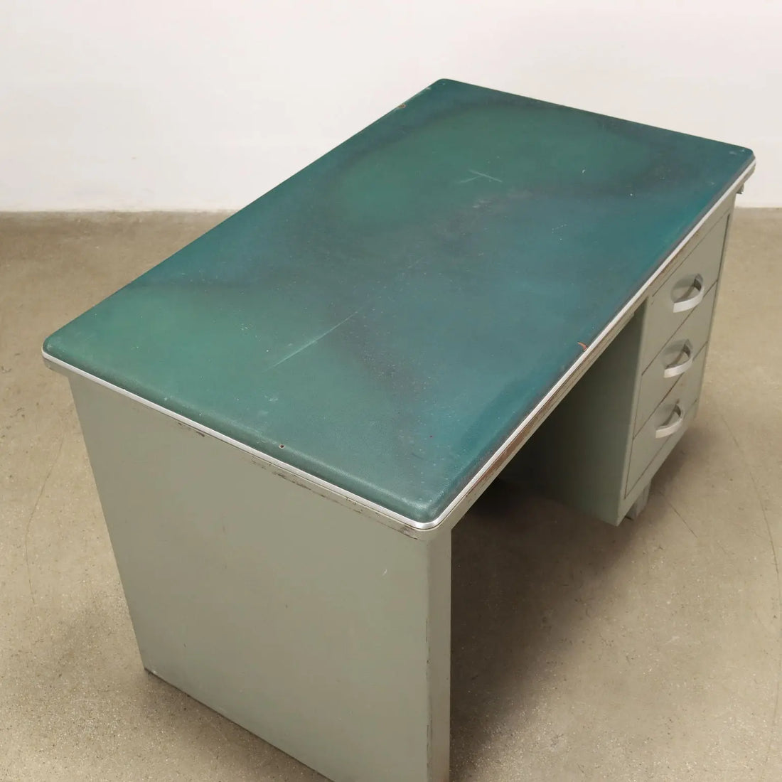 Vintage Writing Desk from the 1960s Enamelled Metal Leatherette | Modernism | Tables