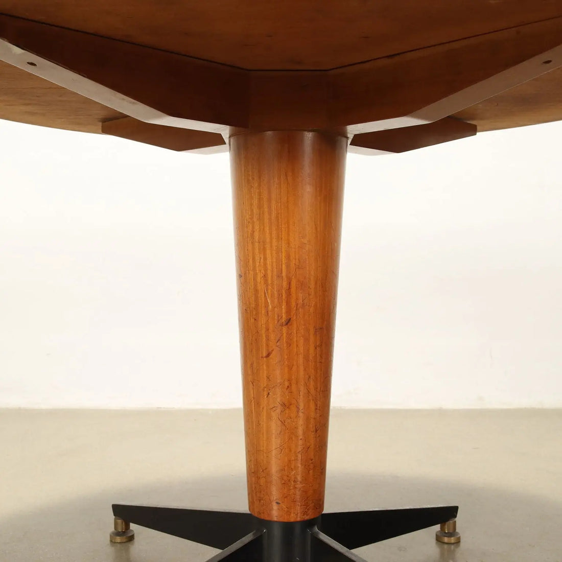 Vintage Table Enamelled Metal Painted Beech Wood Brass Design 1960s | Modernism | Tables