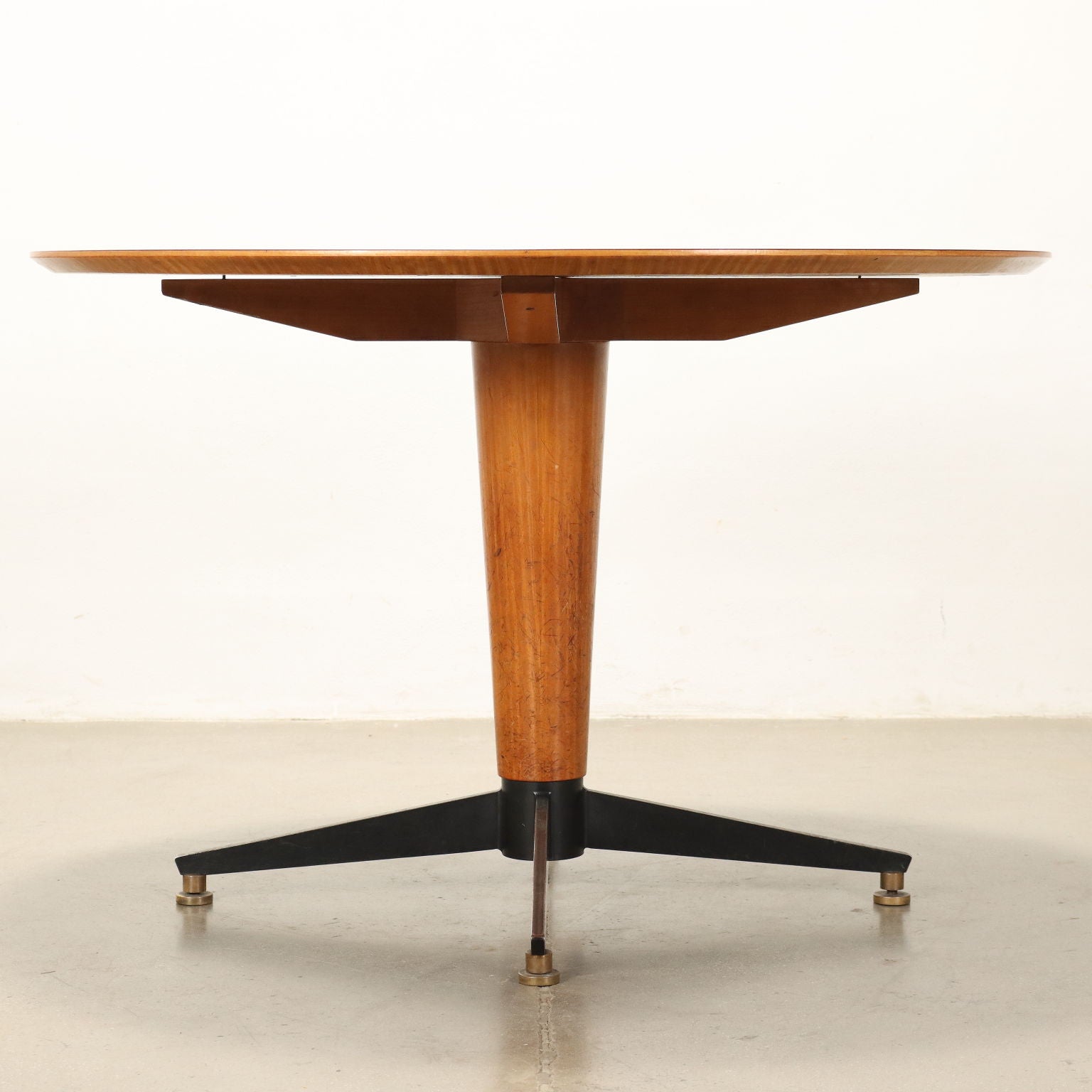  | Modernism  Tables