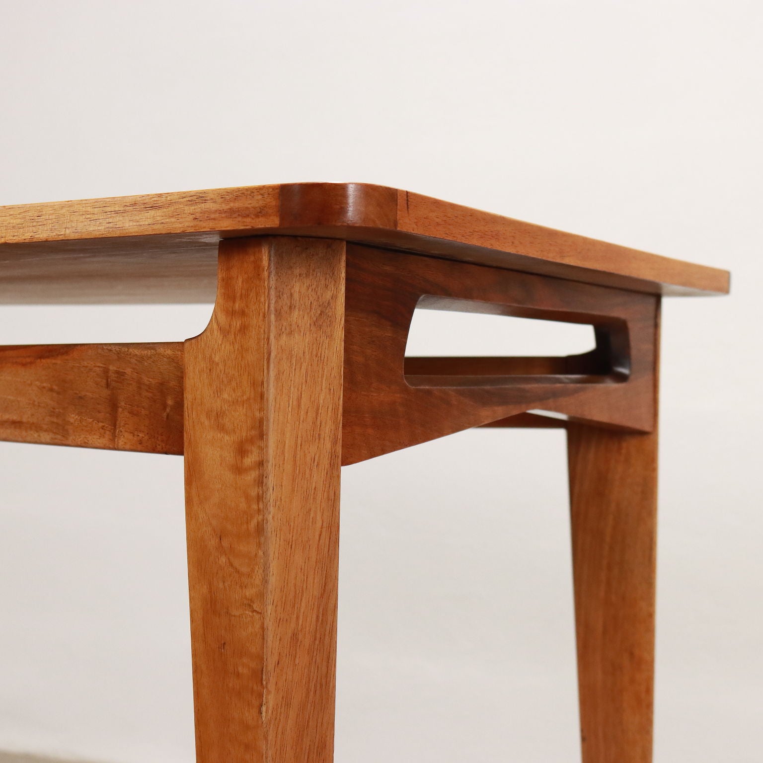  | Modernism  Tables