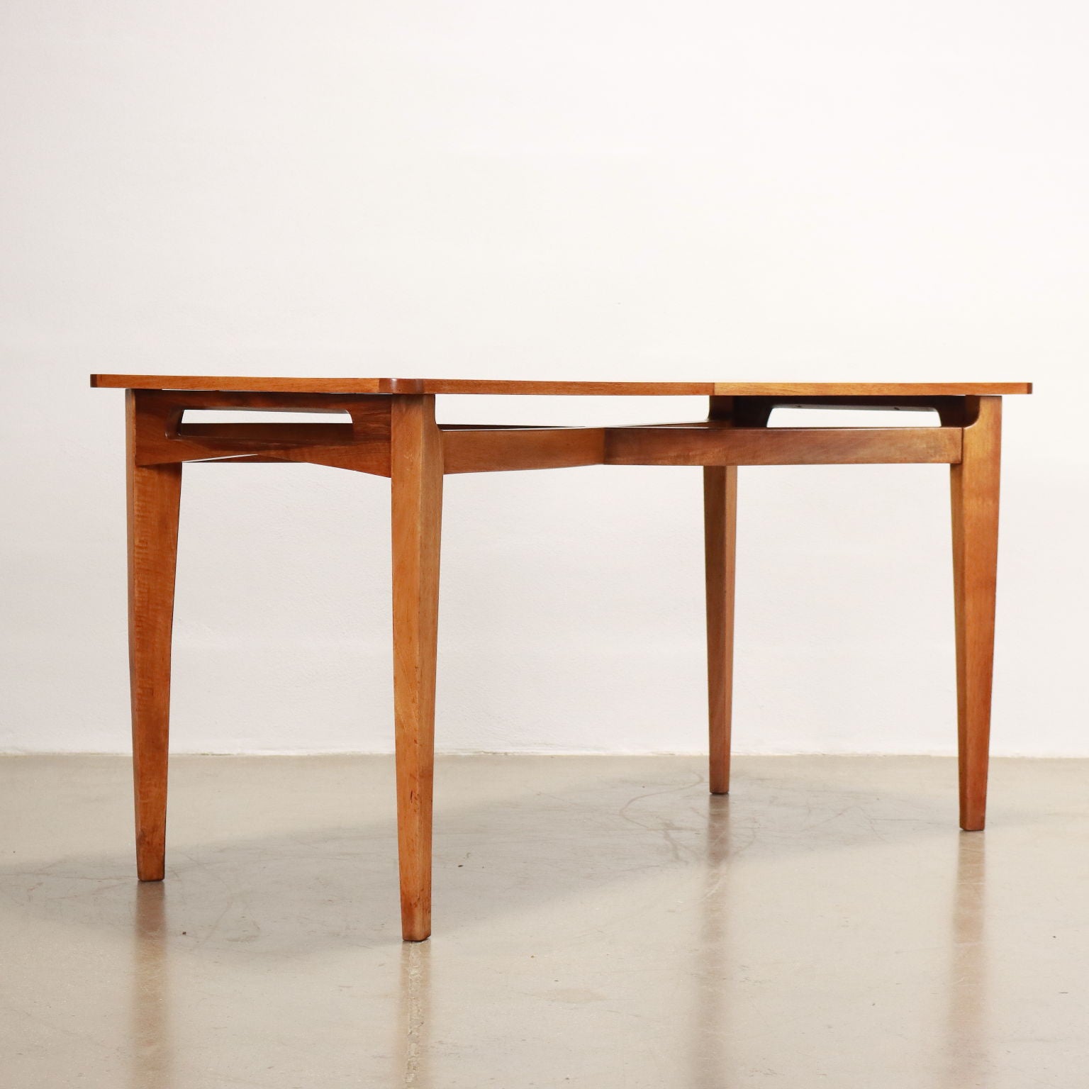  | Modernism  Tables