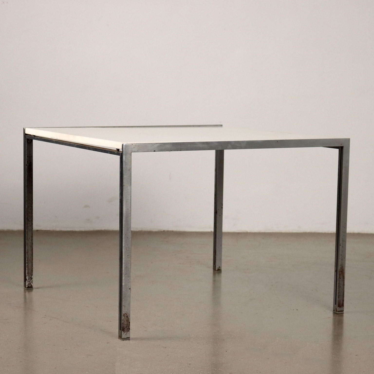  | Modernism  Tables