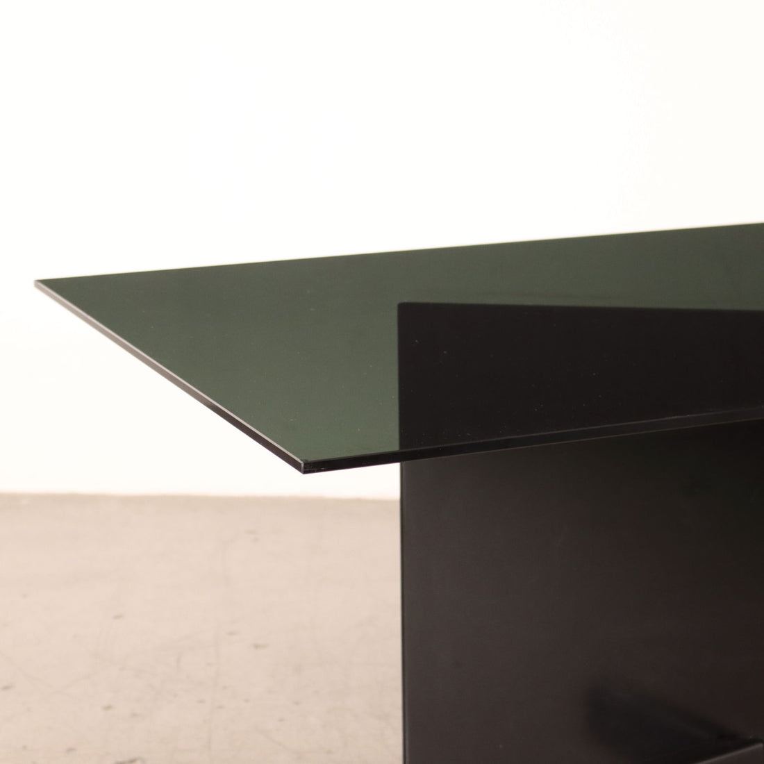  | Modernism  Tables
