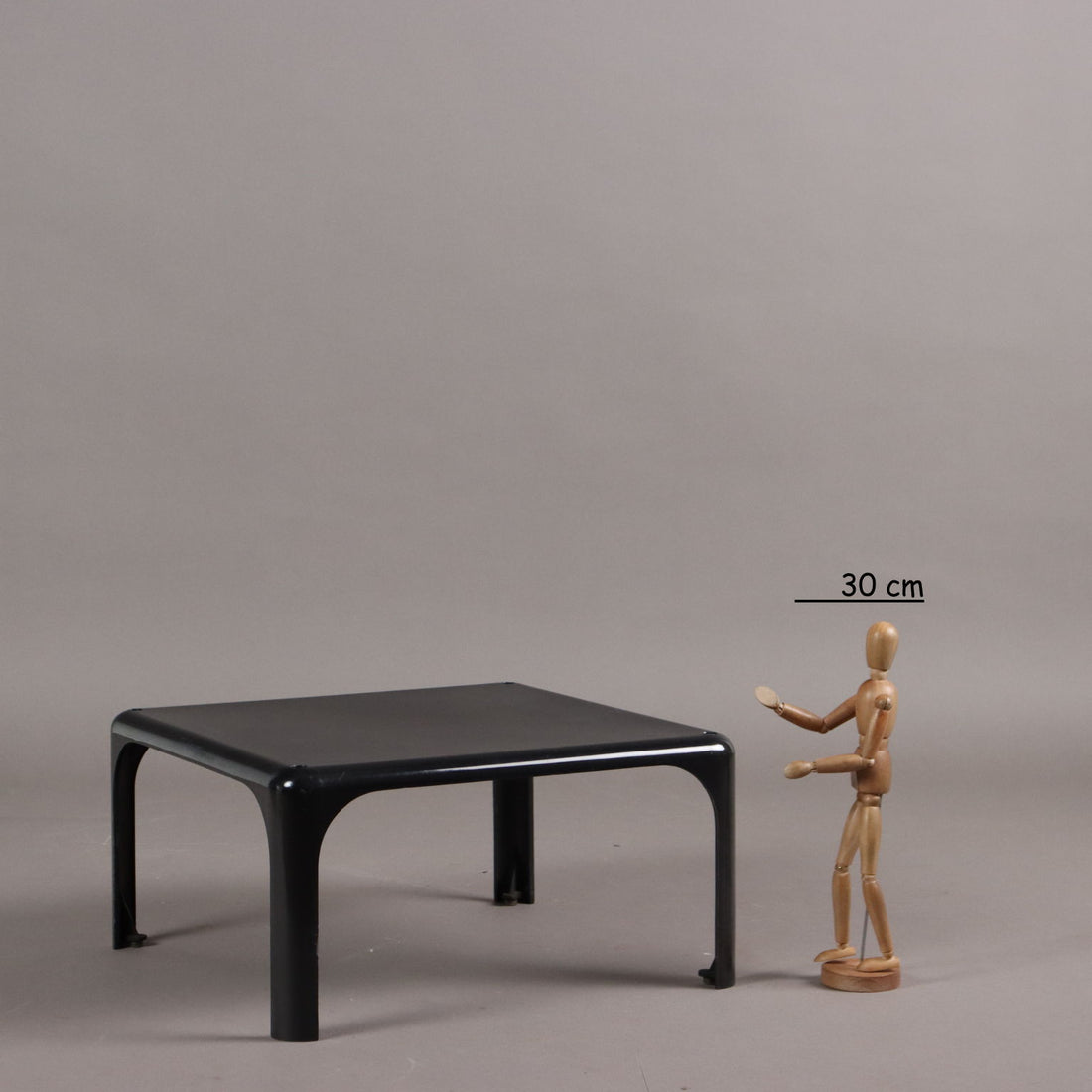 Artemide Demetrio 45 Coffee Table Vintage Design Italy 1970s - Design Vico Magistretti | Modernism  Tables