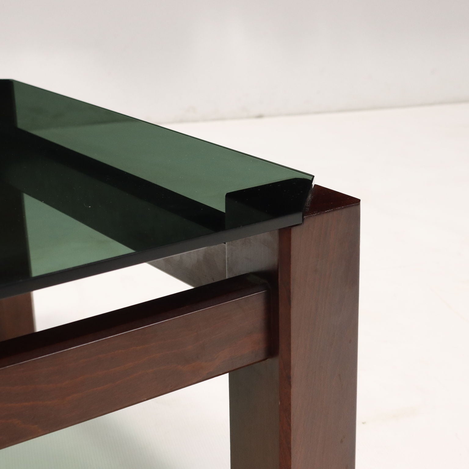  | Modernism  Tables