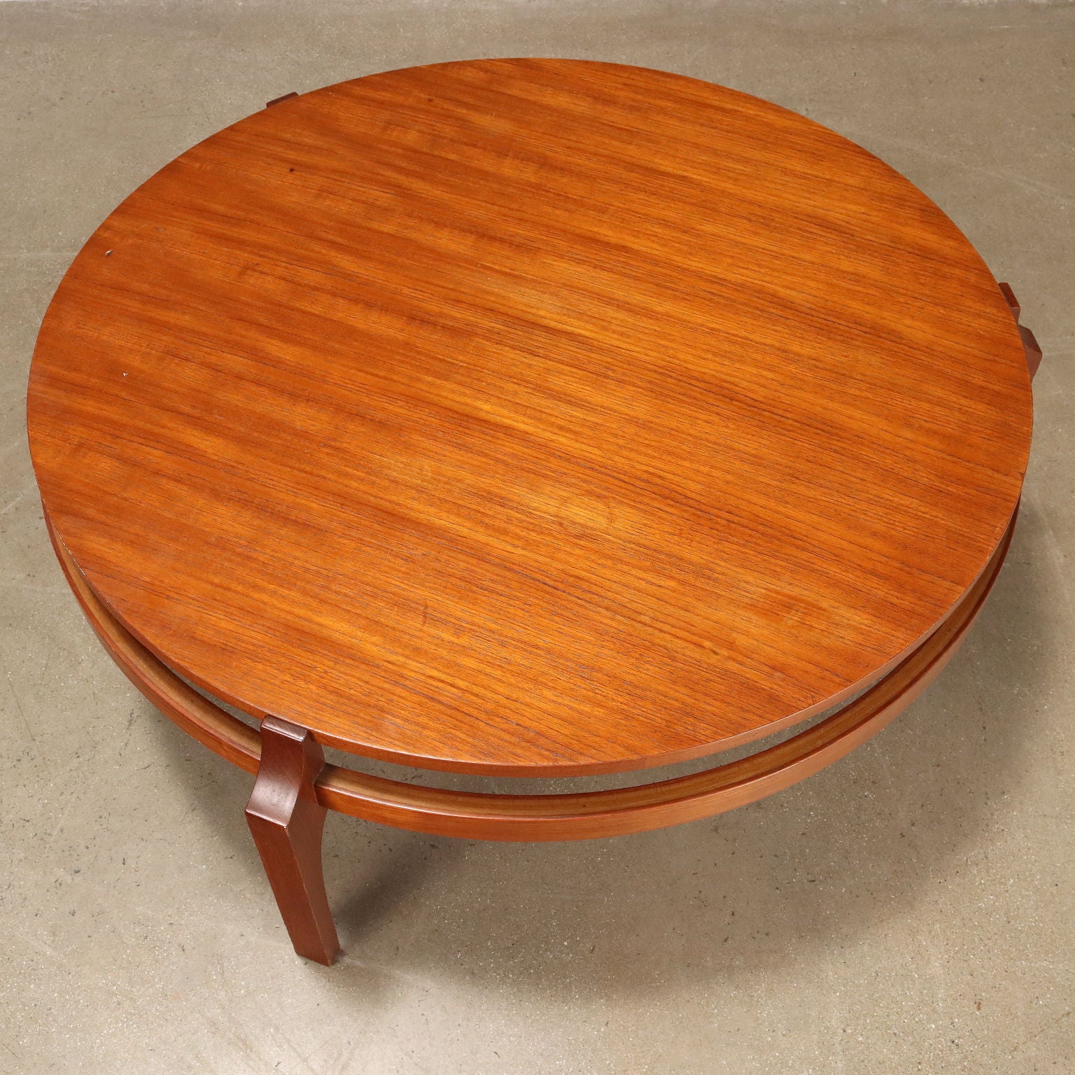 | Modernism  Tables