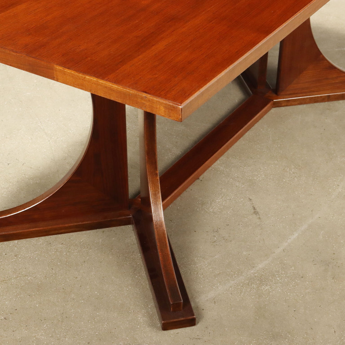  | Modernism  Tables