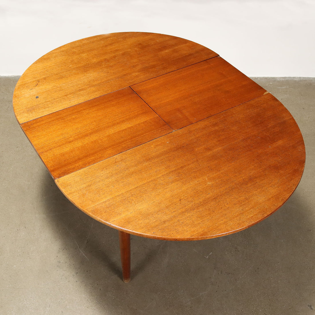  | Modernism  Tables