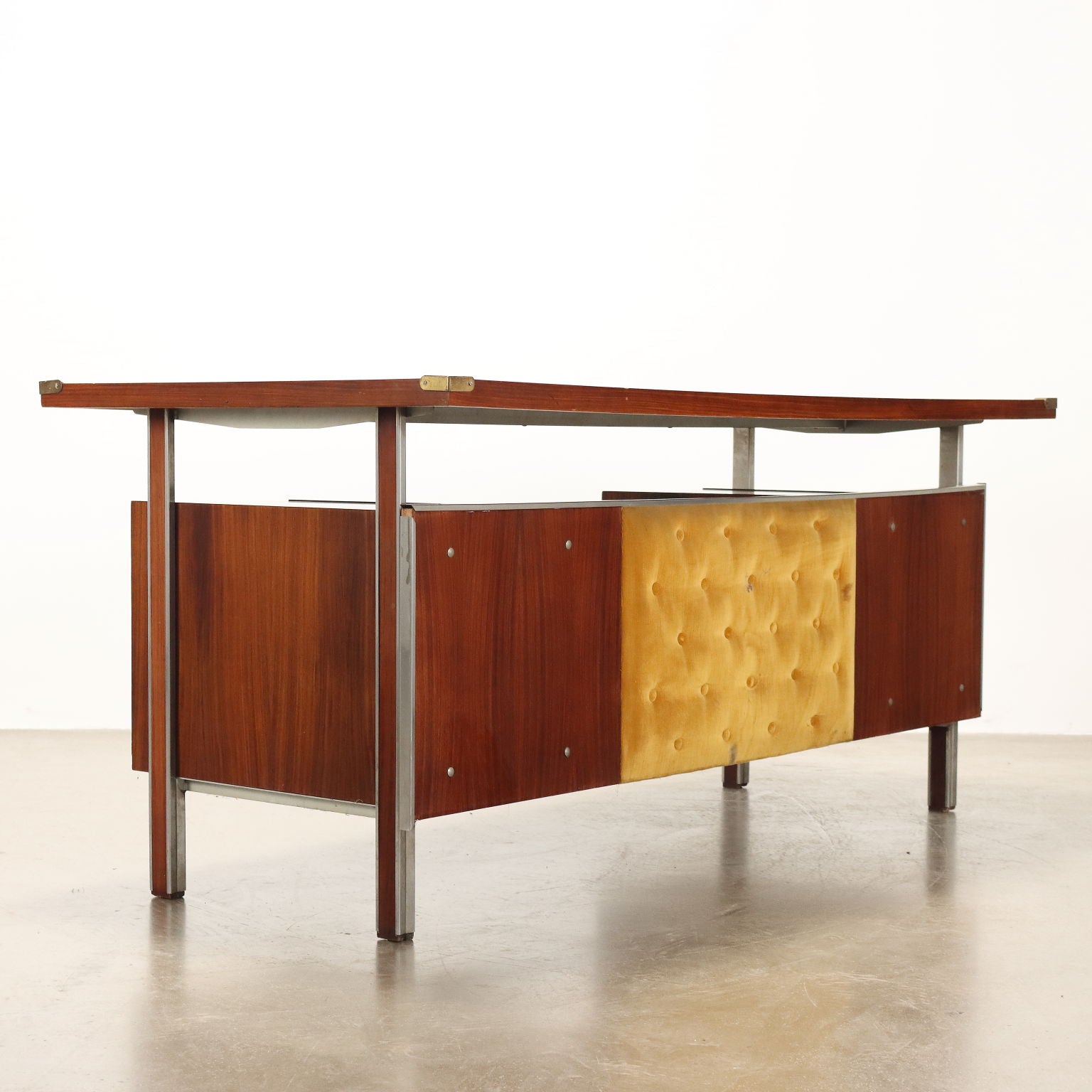  | Modernism  Tables