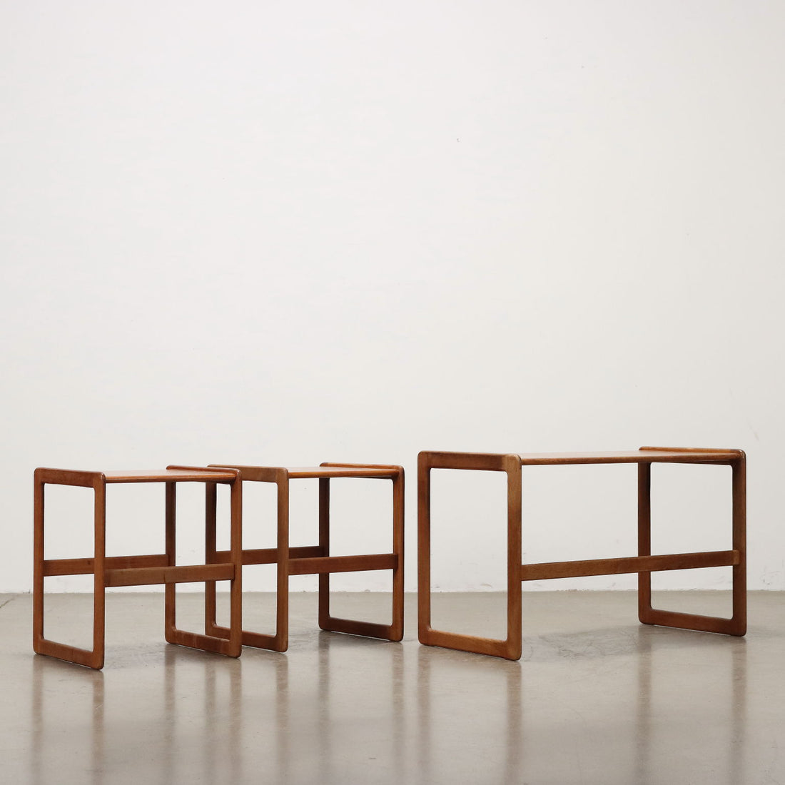  | Modernism  Tables
