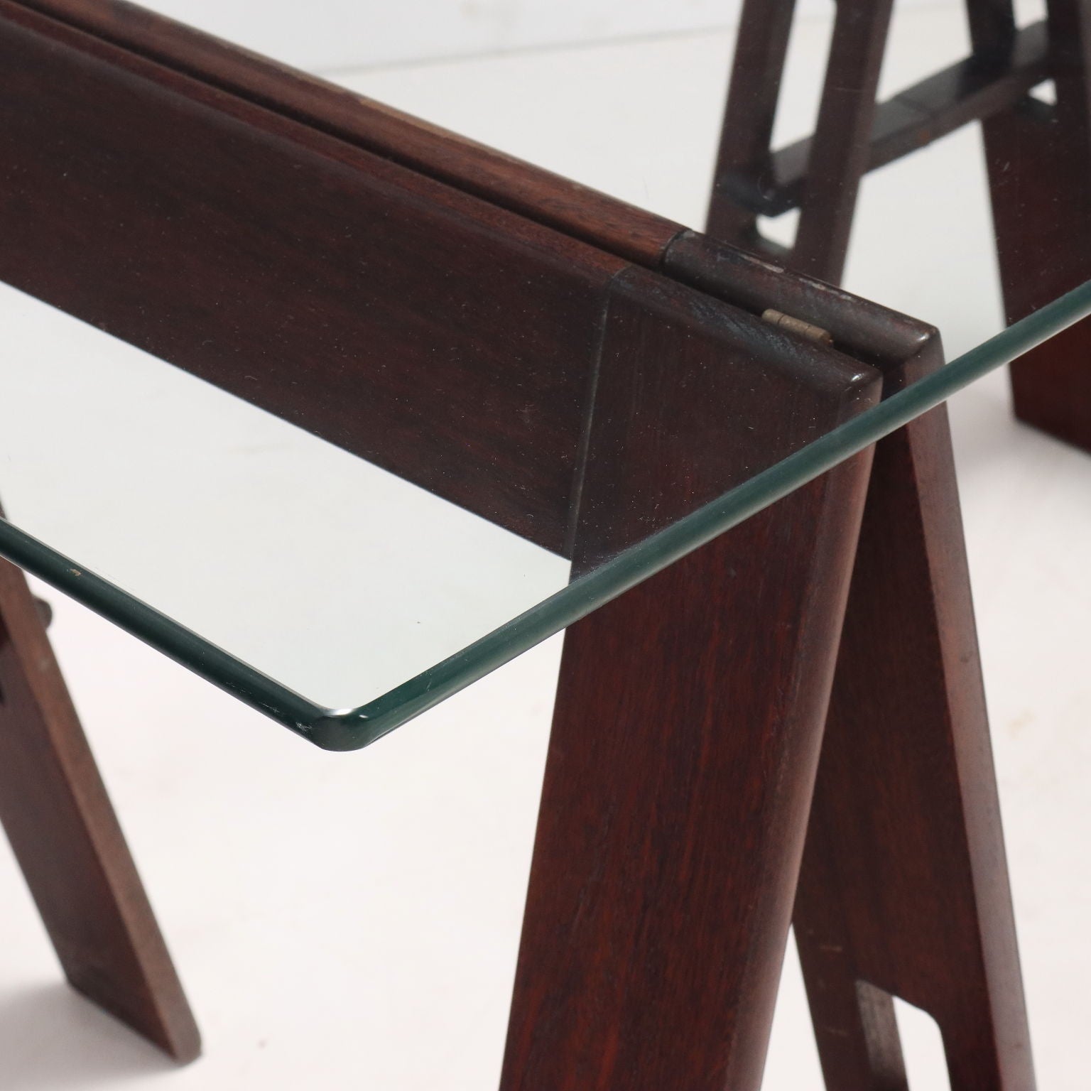  | Modernism  Tables