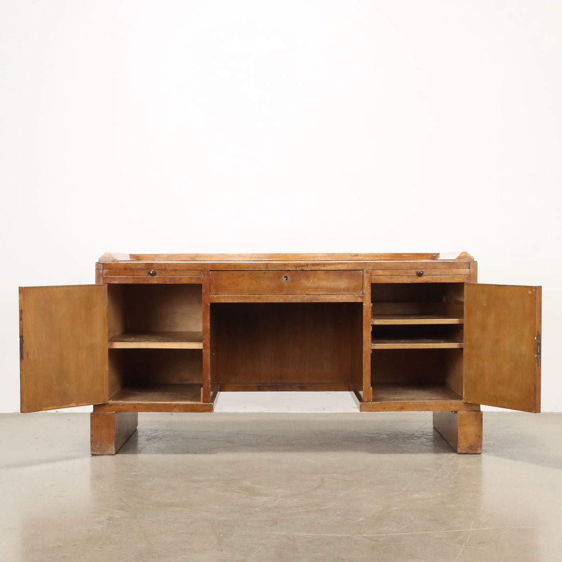  | Modernism  Tables