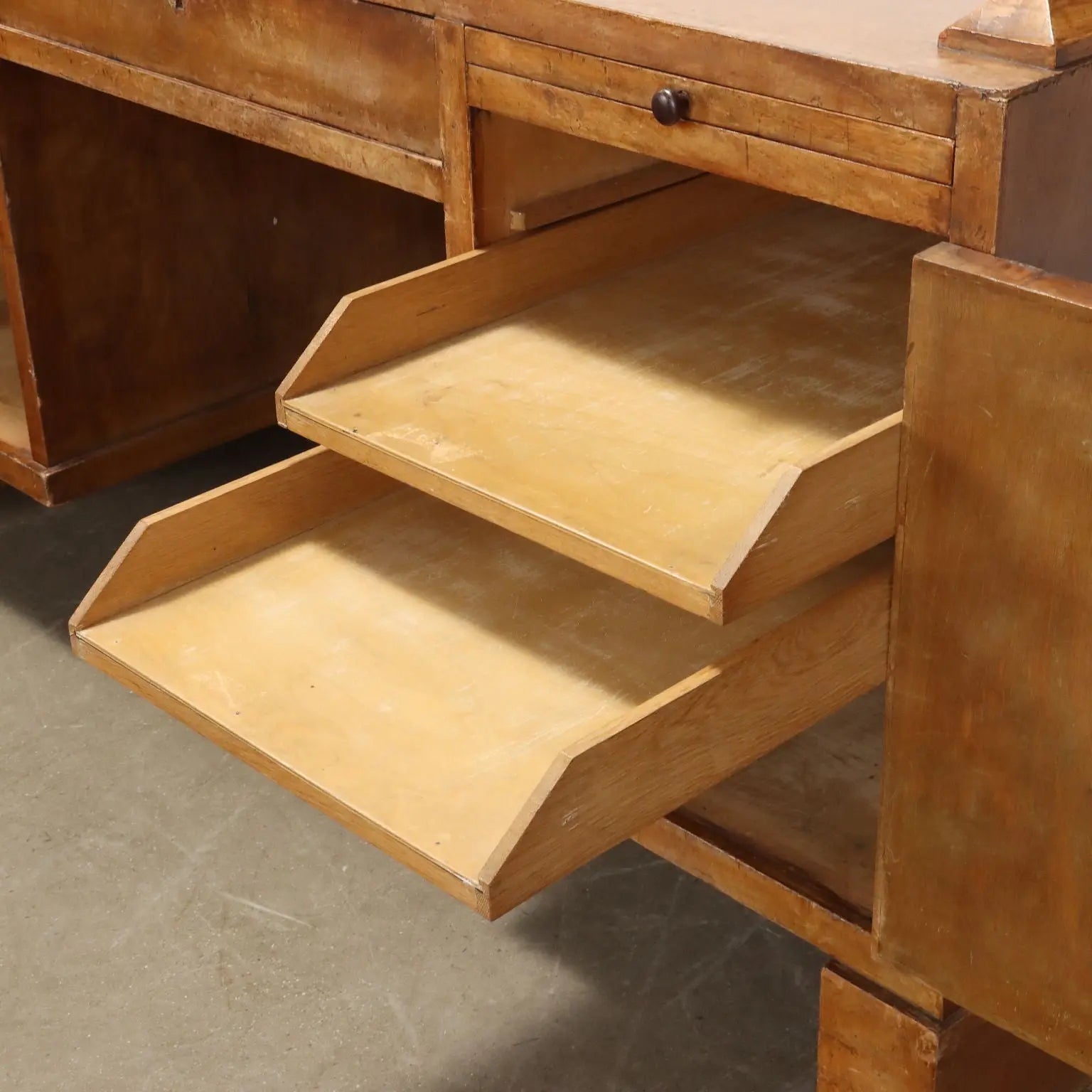 Vintage Writing Desk Walnut Veneer Wood Drawers Italy 1920s | Modernism | Tables