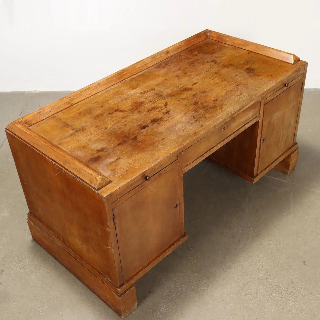 Vintage Writing Desk Walnut Veneer Wood Drawers Italy 1920s | Modernism | Tables