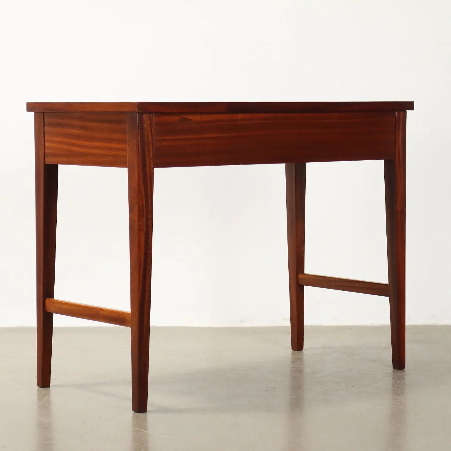 Vintage Writing Desk Laminate Mahogany Italy 1950s-60s | Modernism | Tables