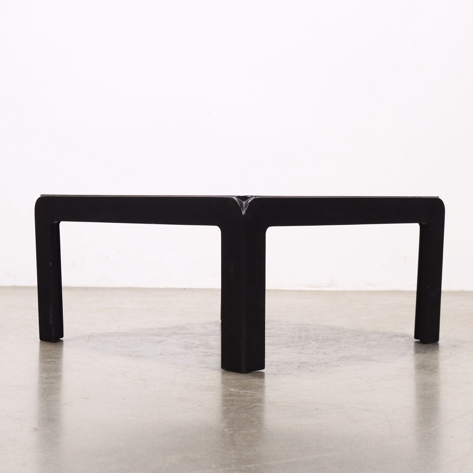  | Modernism  Tables