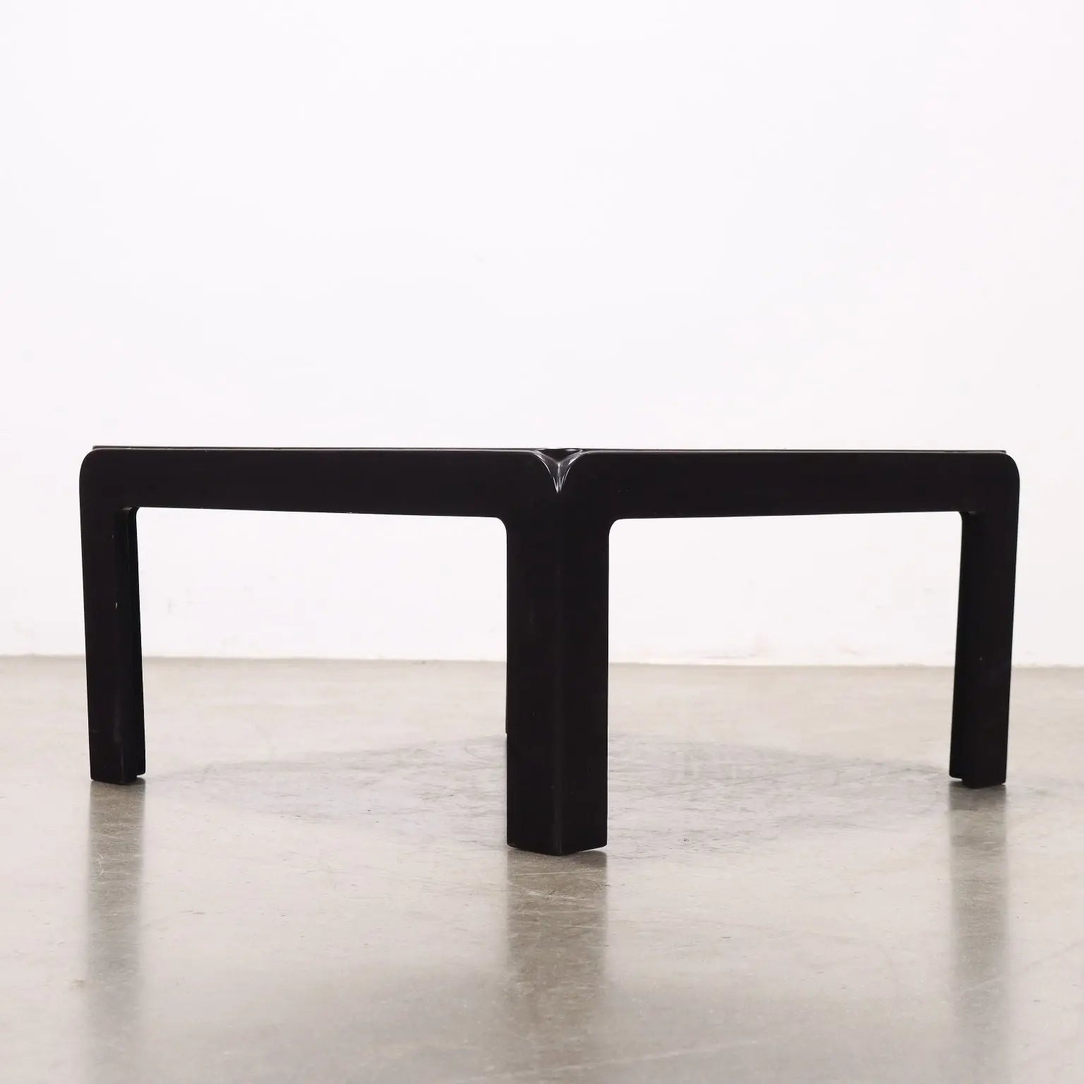 Vintage Coffee Tables Lacquered Wood Italy 1970s-1980s | Modernism | Tables