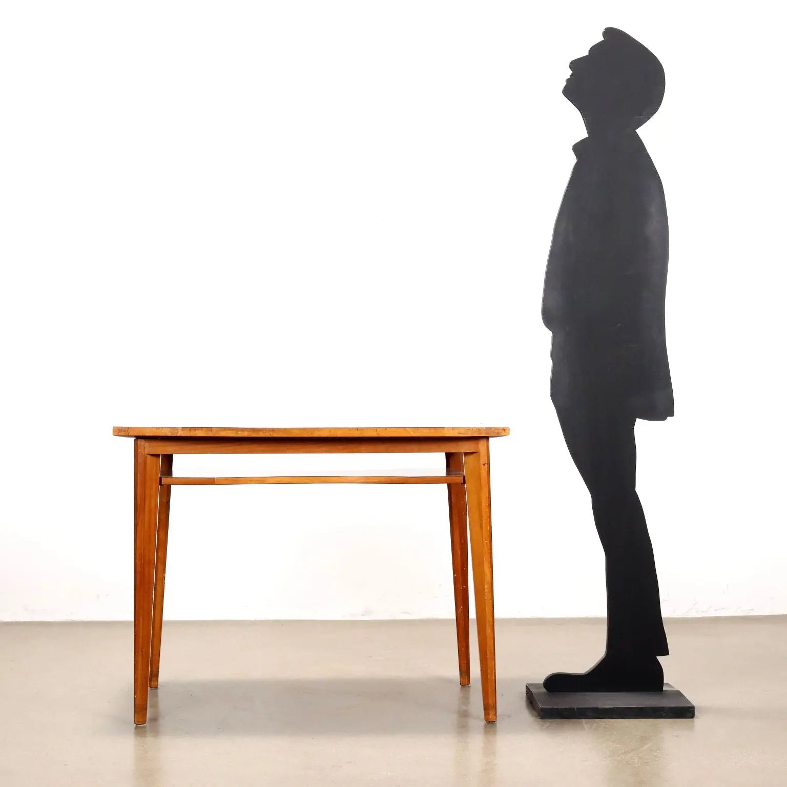Vintage Writing Desk Laminate Italy 1950s | Modernism | Tables