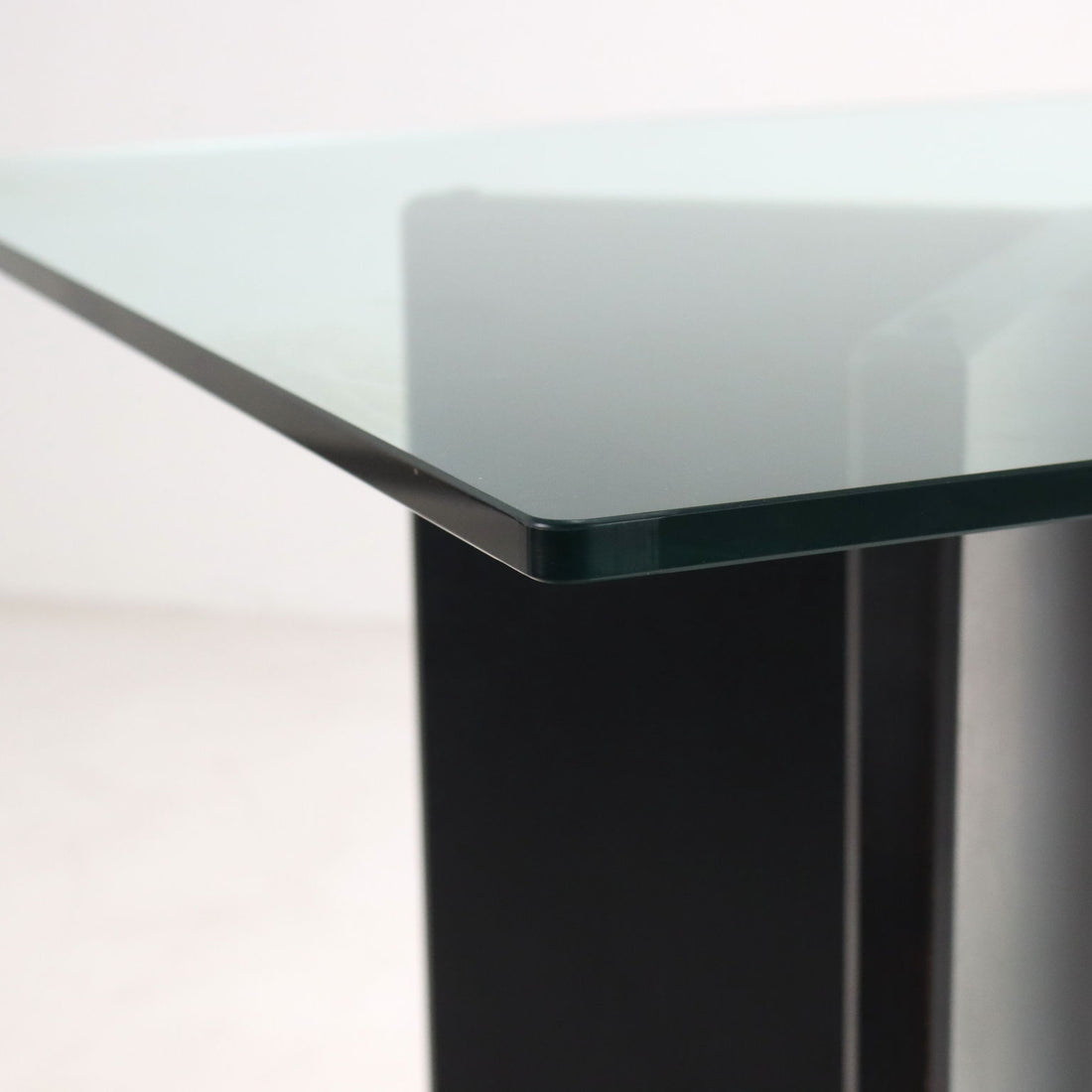  | Modernism  Tables