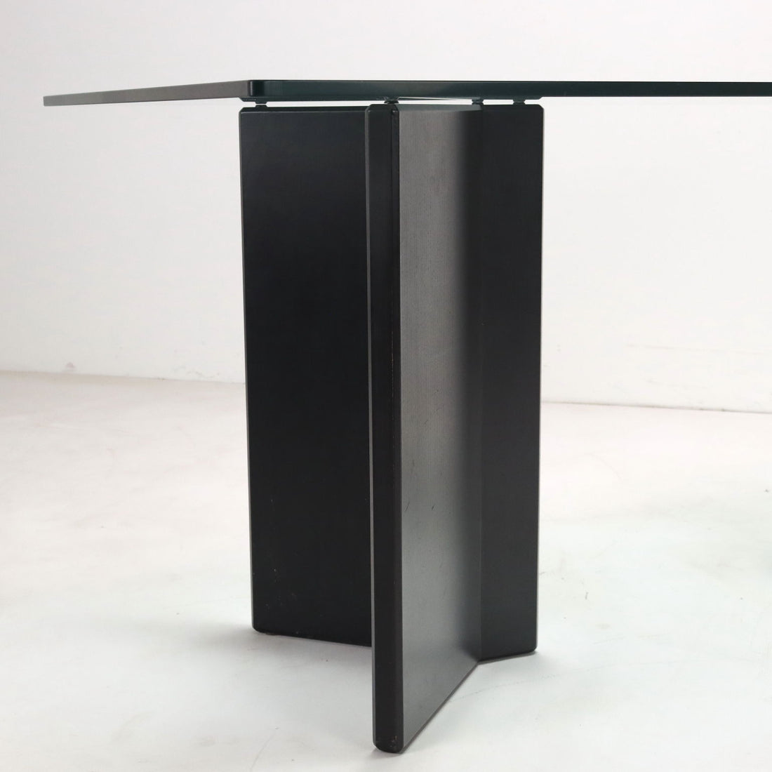  | Modernism  Tables