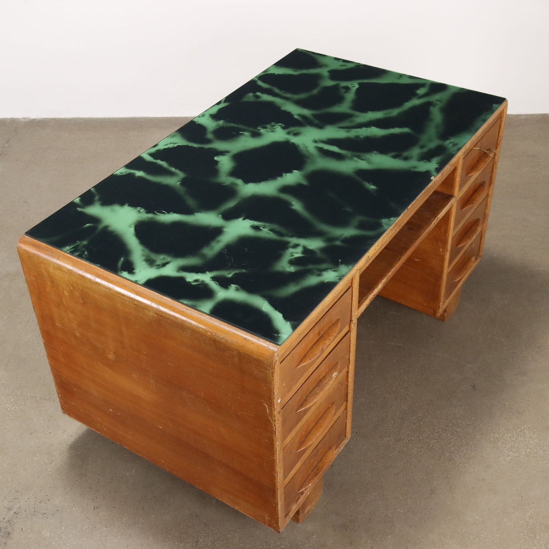  | Modernism  Tables