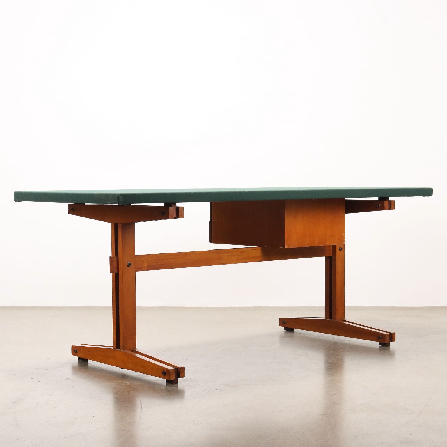  | Modernism  Tables
