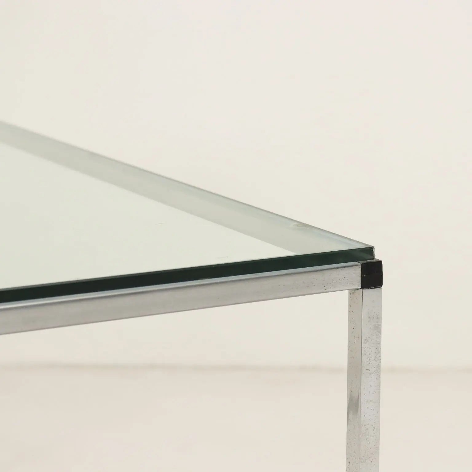 Vintage Coffee Table Chromed Metal Glass Italy 1980s - 80's | Modernism | Tables