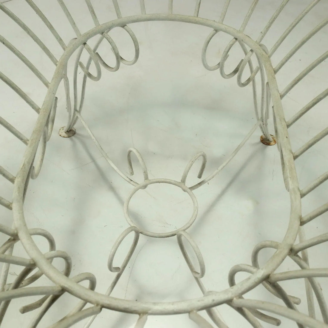 Vintage Garden Table White Enamelled Iron Italy 1960s - 1960s | Modernism | Tables