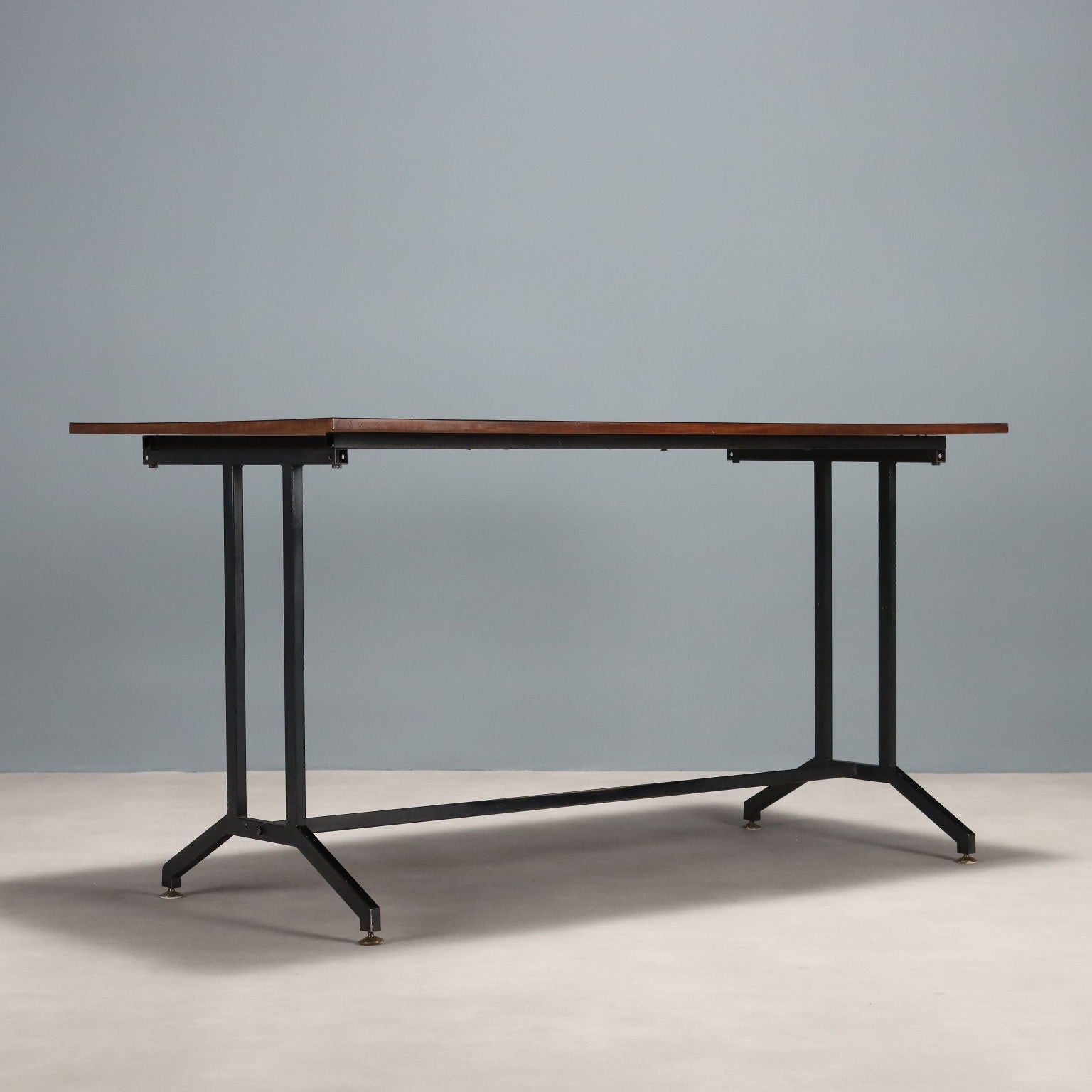  | Modernism  Tables