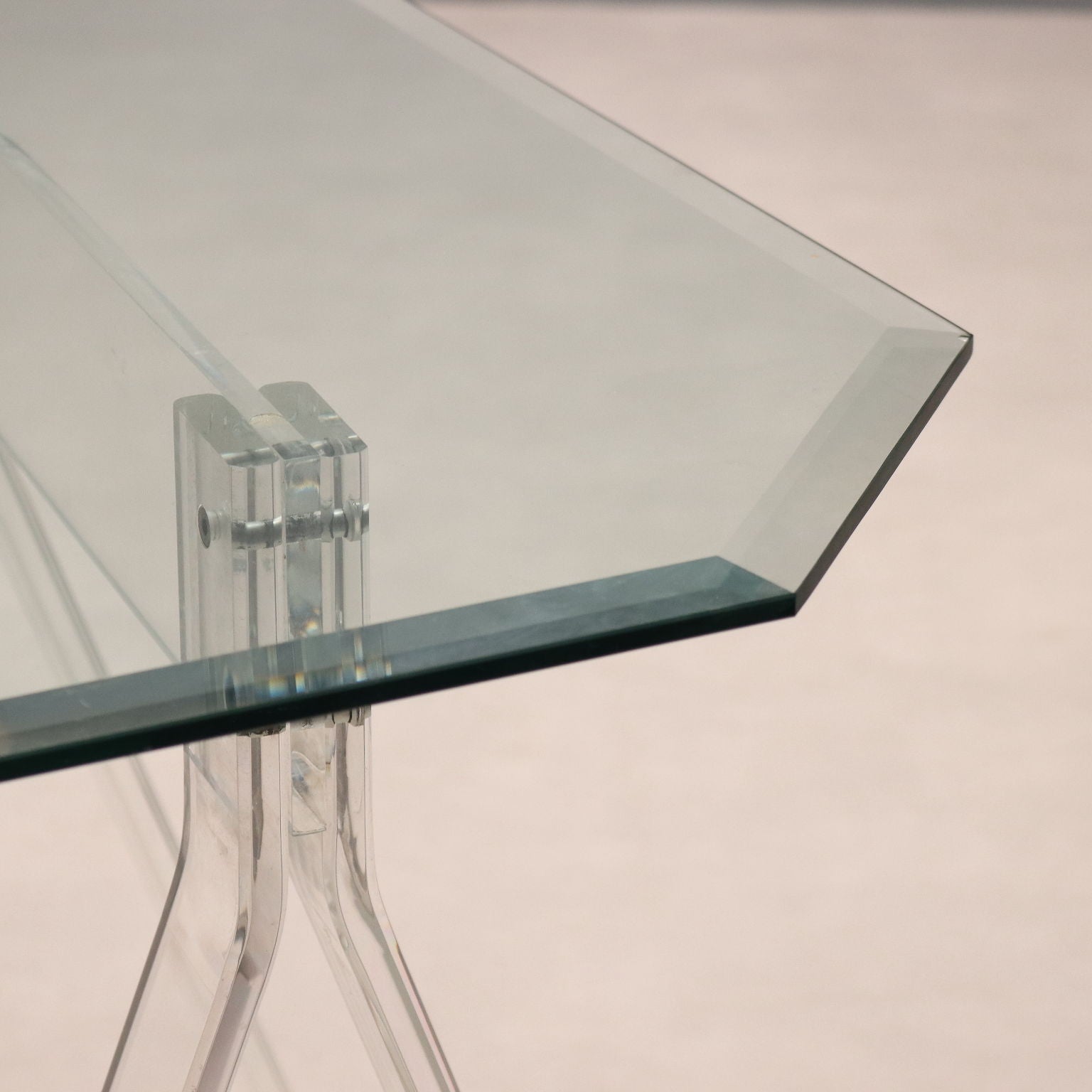  | Modernism  Tables