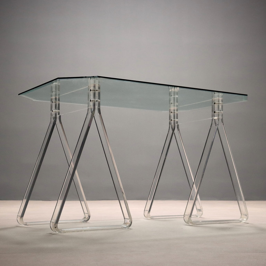  | Modernism  Tables